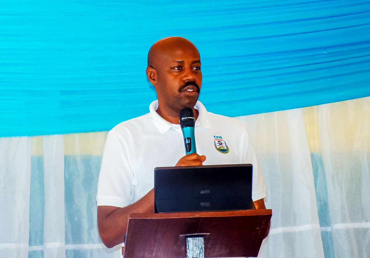 RpfGatsibo's tweet photo. Kuri uyu wa Gatandatu Umuyobozi Chairman w’Umuryango FPR INKOTANYI @RichardGasana, yayoboye inama ya Komite Nyobozi yaguye, igamije kurebera hamwe imyanzuro yafashwe mu nama nkuru ya Biro politike no kurebera hamwe ibyafasha urubyiruko. 
@rpfinkotanyi
@RwandaLocalGov
@RwandaEast https://t.co/wftN8XgB9Z