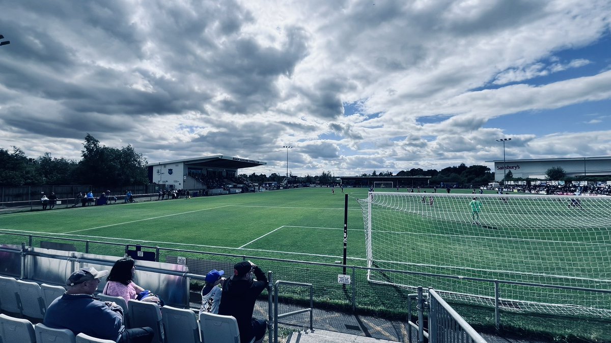 TwoBlueArmy's tweet photo. Bishop Auckland v Shildon AFC 👊🏻

@bishopafc | #TwoBlues https://t.co/BcVrp0wtsJ