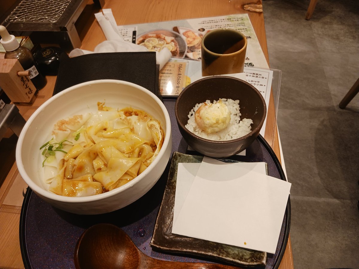 shigehiro0707's tweet photo. 名古屋飯　あつい https://t.co/8rNeAVRosG