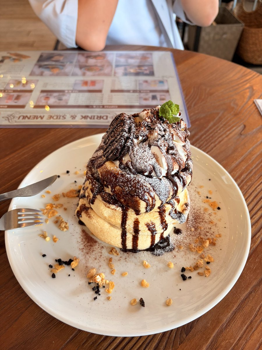 yuxonyan's tweet photo. 昨日はパンケーキ食べに行ってきた https://t.co/2wnhcIPWoV