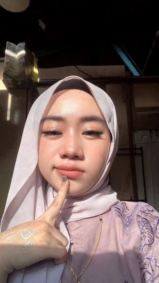 bebyz25m's tweet photo. Miss Rahma 
https://t.co/0bQiNGj4He https://t.co/2WVn2Kbaju