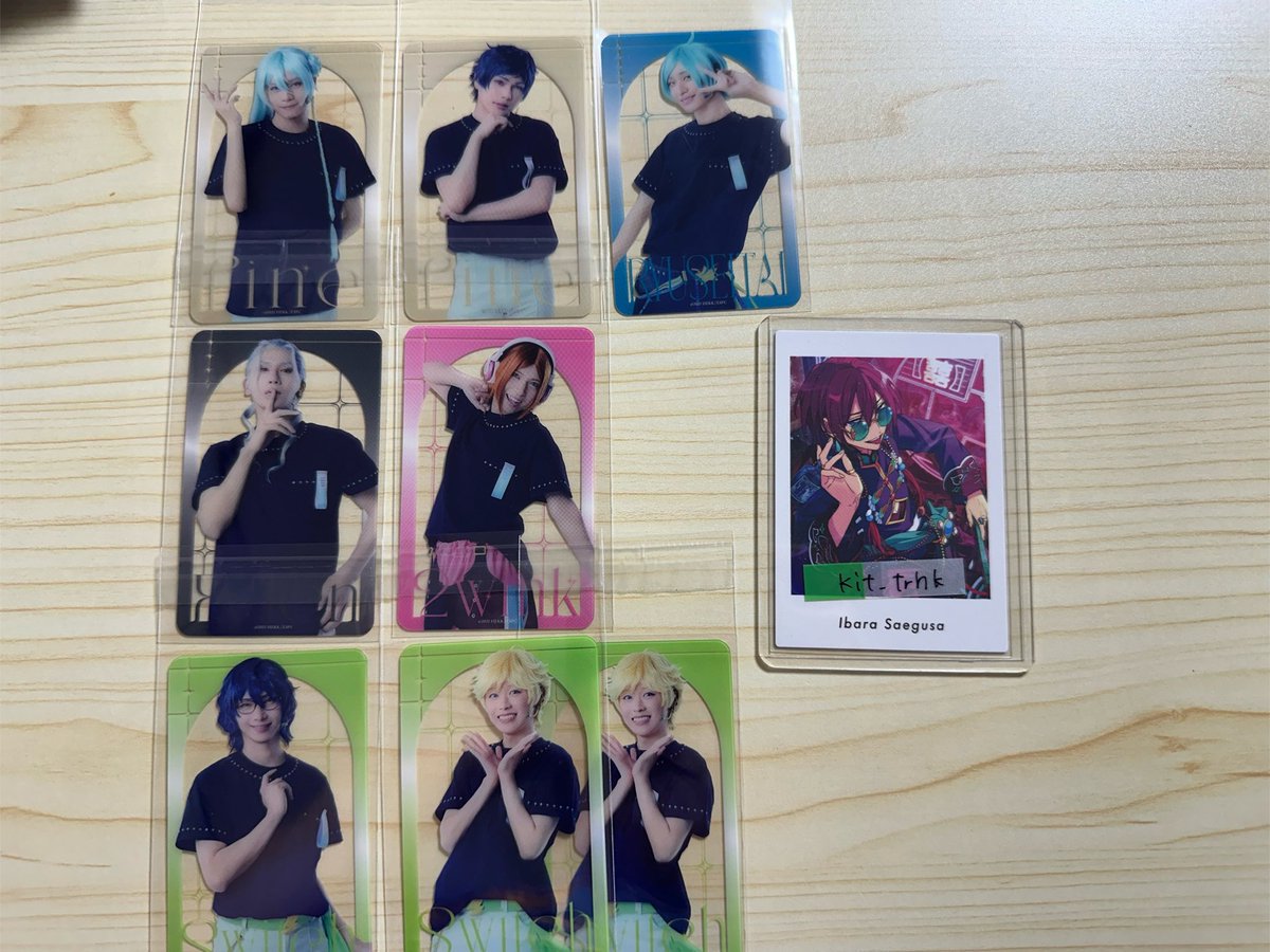 kit_trhk's tweet photo. 【交換】あんステ　舞台　あんさんぶるスターズ　THE STAGE -10th Anniversary Live-  グッズ　ランブロ　ブロマイド　クリカ

【譲】
ランブロ 桃李 宙 嵐
クリカ 弓弦 渉 凪砂 奏汰 ひなた つむぎ 宙×2

【求】
同種 夏目＞茨

7日夜公演前での交換希望または後日郵送
お気軽にお声かけください🙇‍♀️ https://t.co/nFyPvuxrEV