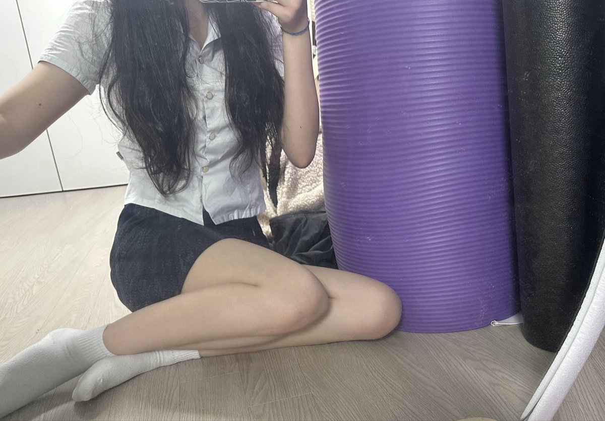 fdmiyeon11's tweet photo. 상납할 병신새끼 구함
#펨돔 #핀돔 #상납 https://t.co/DKP2Mlmdat