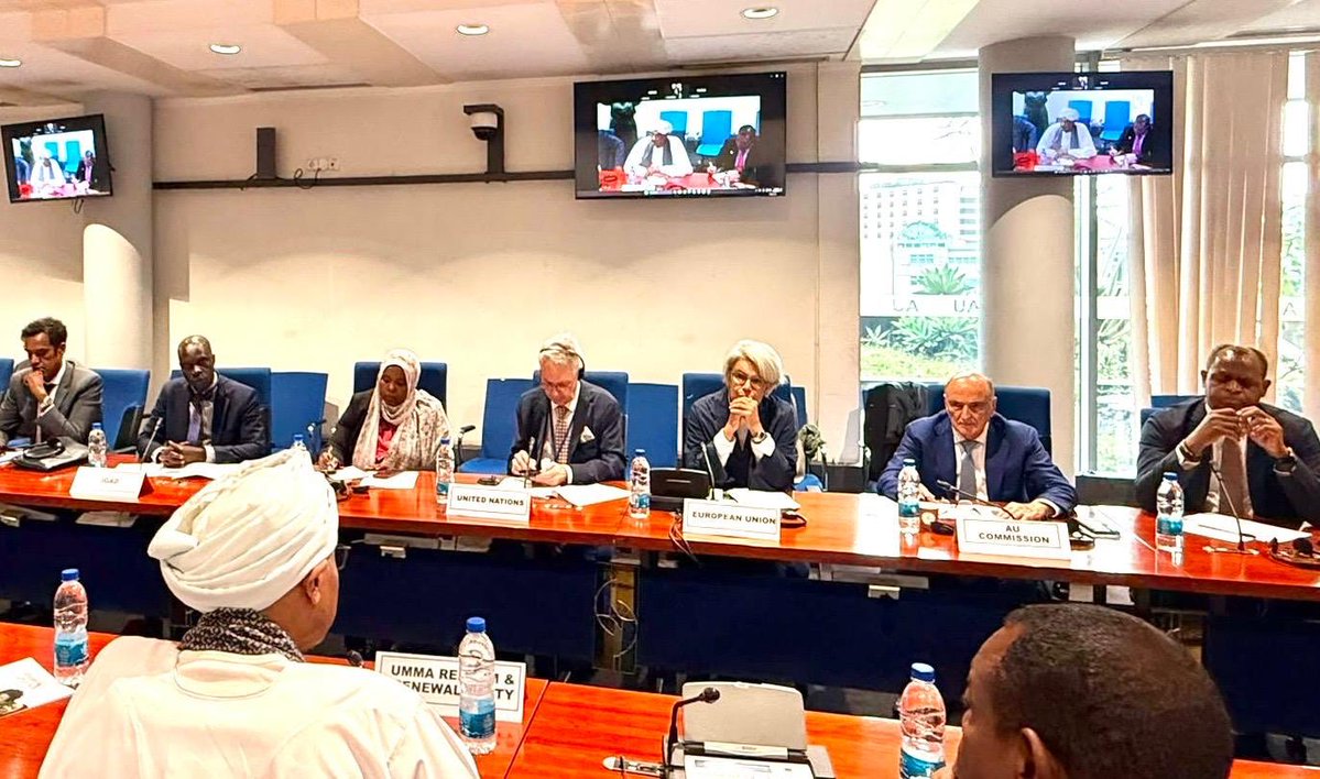 EUSR_Weber's tweet photo. The Quintet held a positive and forward-looking meeting in Addis with the Umma Party (Mubarak Al Fadil Al Mahdi). They shared constructive and practical ideas on how Sudanese stakeholders can work hand-in-hand with the Quintet to advance Sudan’s political process. https://t.co/0zI3M9CiQD