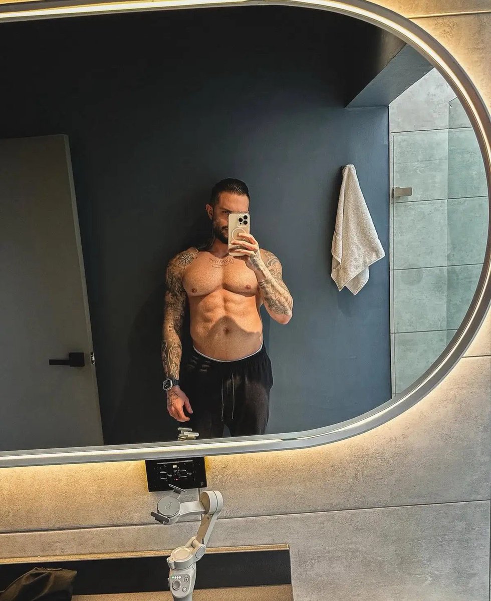 Alphachase12's tweet photo. Morning look boysss , who’s tributing today #findom https://t.co/64GWJ4eEIk