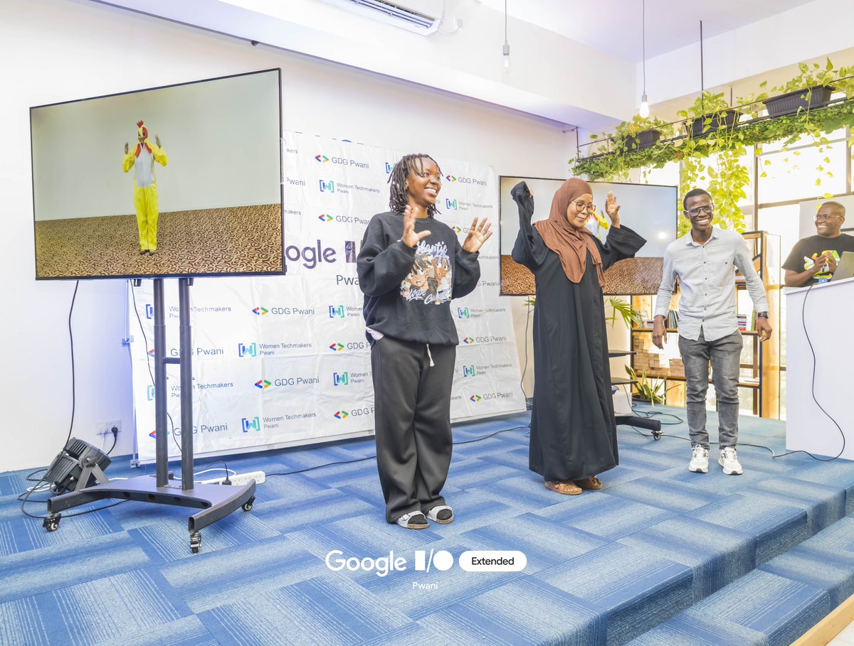Zai_Kim3's tweet photo. Google I/0 Extended Pwani 
#WTMPwani  #GDGPwani #IoExtendedPwani
@GDG_Pwani 
@WTM_Pwani 
@WSH_Mombasa https://t.co/4LJLTd7PEO