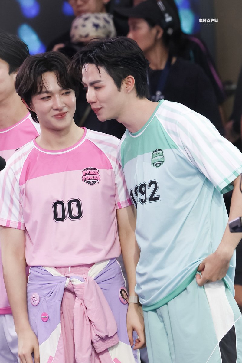 snapwithu's tweet photo. ระวังแม๊วดุ 😾

ZEENUNEW x ZON SUSU
#กีฬาสีซีนุนิวสุดเจ๋ง

「1 AUG : 𝐃𝐌𝐃 𝐒𝐏𝐎𝐑𝐓𝐒 𝐃𝐀𝐘 𝟐𝟎𝟐𝟔 
𝑯𝒊𝒈𝒉 𝑺𝒄𝒉𝒐𝒐𝒍 𝑽𝒊𝒃𝒆𝒔 🏆✨」
#DMDSportsDay2026
#ZeePruk @zee_pruk 
#NuNew @CwrNew https://t.co/C0gq8sjBGn