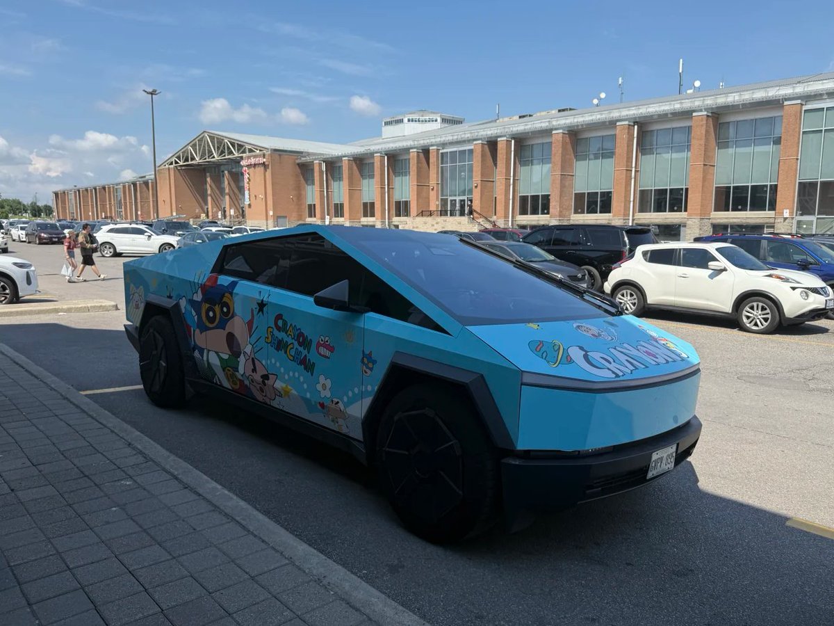 NelidaIocco's tweet photo. Cybertruck meets Crayon Shin-chan. The contrast is unreal. Turning heads everywhere we go today. https://t.co/bXw3n6elHV