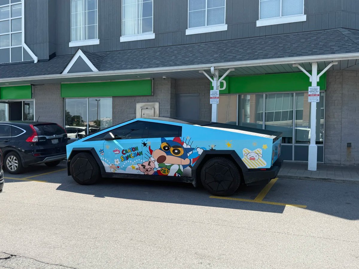 NelidaIocco's tweet photo. Cybertruck meets Crayon Shin-chan. The contrast is unreal. Turning heads everywhere we go today. https://t.co/bXw3n6elHV