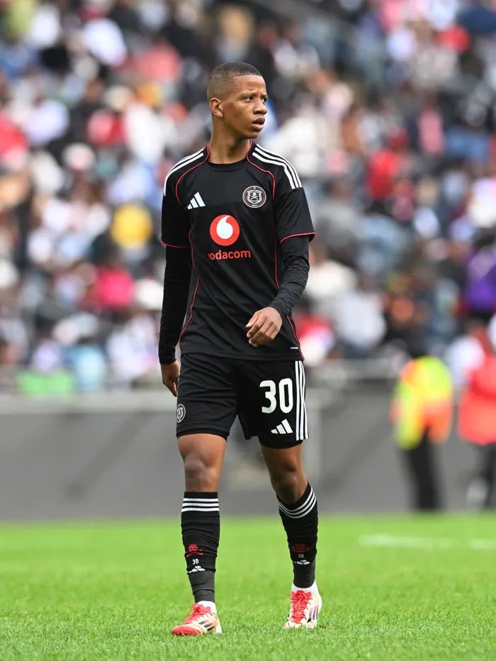 AdvMagadze's tweet photo. I hope the New Bafana Bafana Coach is watching, This is Quality. https://t.co/ibEaRFwxLN