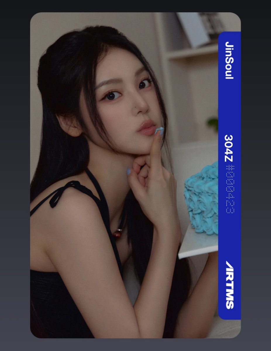 hehetsomnia's tweet photo. tripleS &amp; ARTMS giveaway ♡

Pizes (2 winners):
Sohyun D309, Jinsoul AA304

how to enter
- like &amp; rt this
- rt the post below (add proof)
- drop your cosmo id and which you'd like to win
- follow (optional)

ends on August 8th at midnight EEST

good luck everyone ♡ https://t.co/6YRs47w0Nk