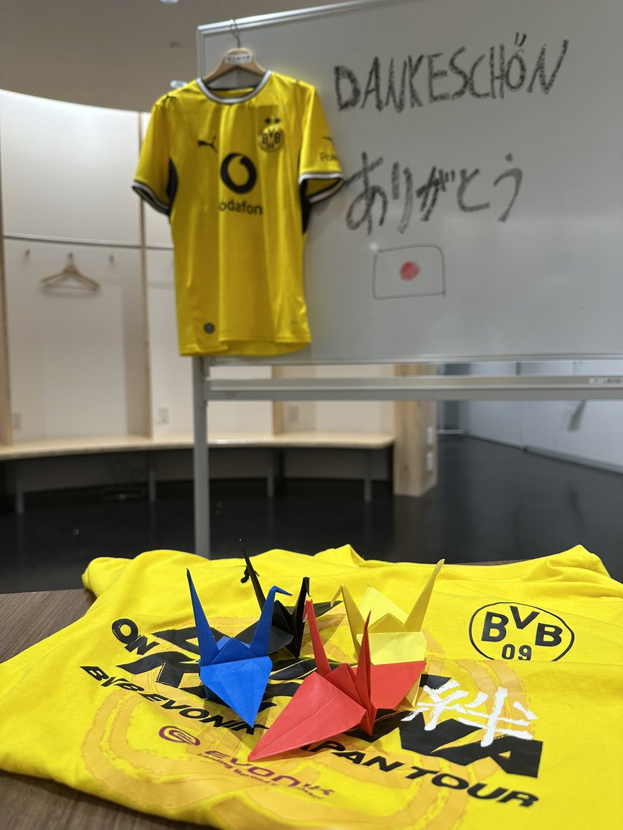 BVBjpn's tweet photo. 東京のみなさん、ダンケ・シェーン。
日本のみなさん、ありがとう。

@fctokyoofficial 
#FC東京 
#ドルトが来ると 
#東京が熱狂 https://t.co/Wp6OxclDBJ