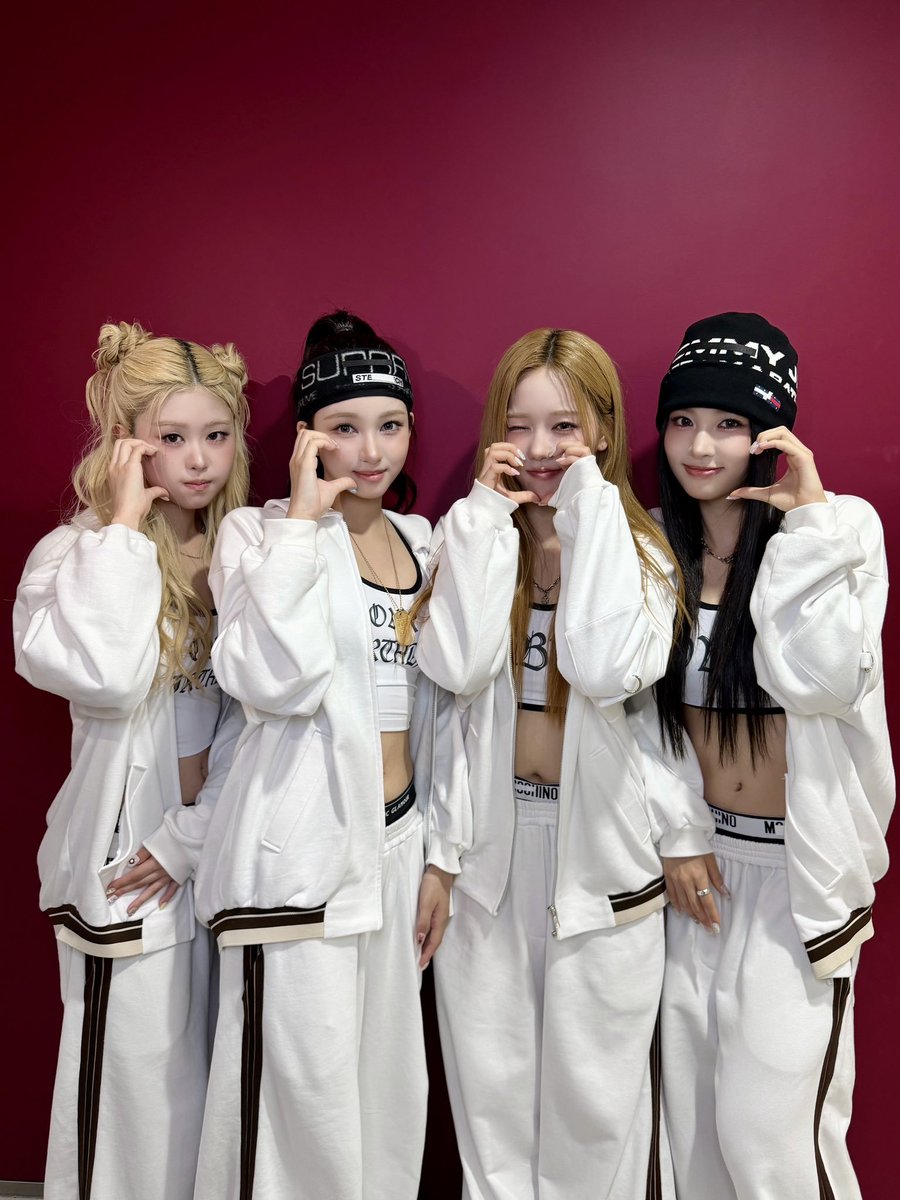 ₍ᐢ. .ᐢ₎ tweet media