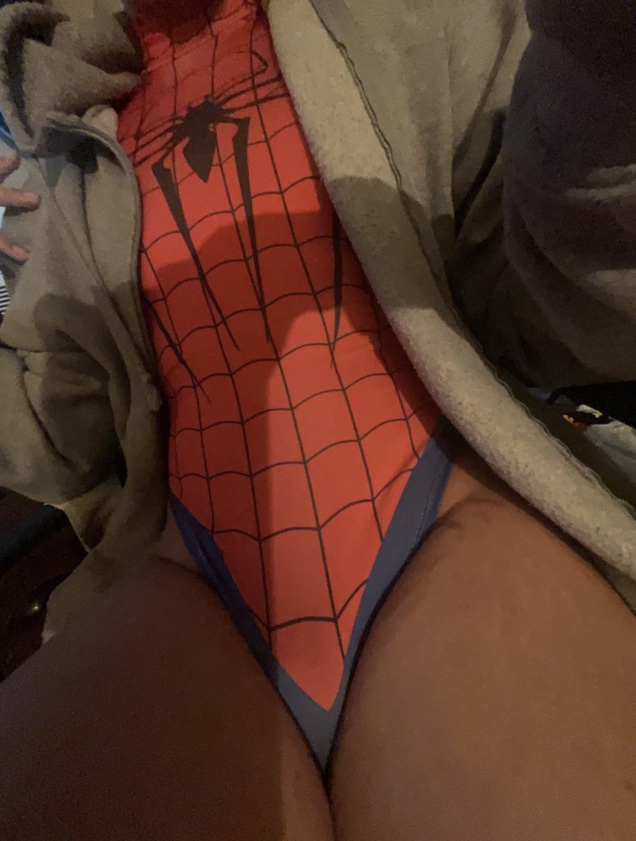 ButtWobbleJelly's tweet photo. Spider man on the rise to save crime >;3❤️ #chudai #femboy #spiderman #booty #horny https://t.co/SApn22HvVf