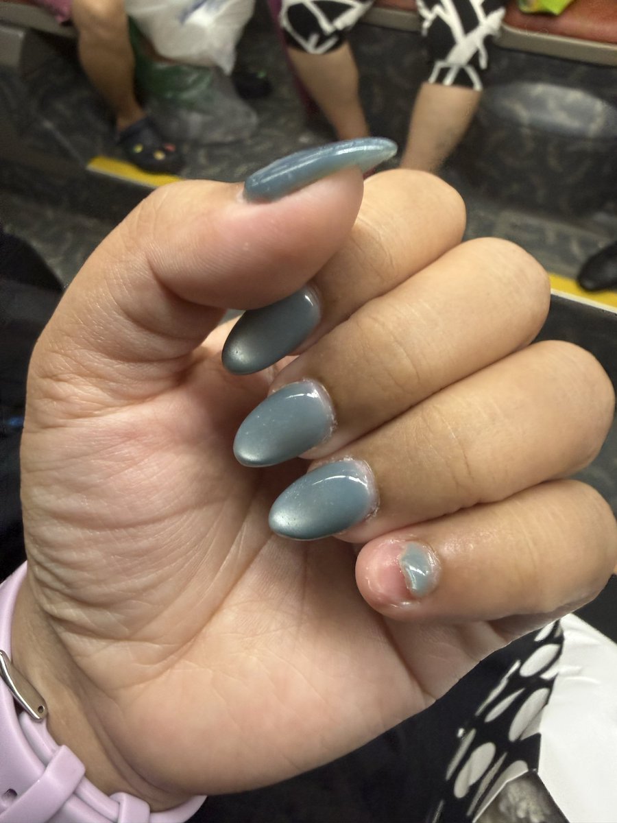 gkap1017's tweet photo. You think u can hurt me? 

Got into a freak accident with my pinky nail after I just had my nail done 

Now my whole pinky nail is uprooted 😵‍💫 https://t.co/p22u9TzRbN