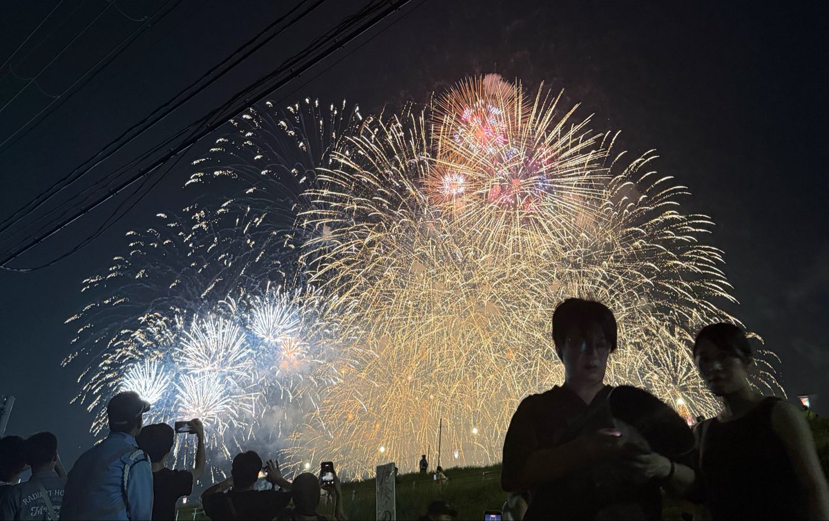 noucha_a's tweet photo. 今年も花火見れて幸せ🥳
#いたばし花火大会 https://t.co/9kDCWBV8p9
