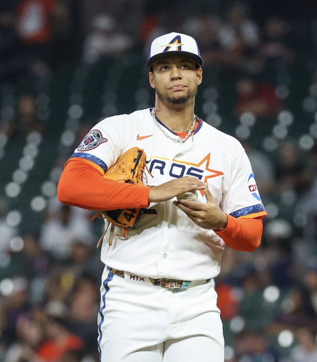 JustBB_Media's tweet photo. The Astros and Twins had agreed to a trade that would send Bryan Abreu to the Twins in exchange for Trevor Larnach.

However, Astros owner Jim Crane nixed the trade at the 11th hour, per @MarinoMLB. https://t.co/oufZowslau