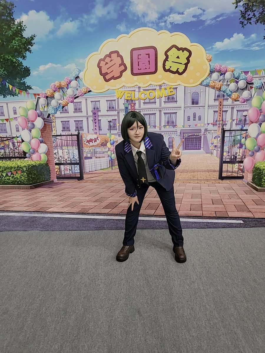 8639loloy's tweet photo. FGOふぇす‼️🌟
体力自信なくてグッズも整理券も闘いを諦めたゆるゆる参加勢だったけど、マンわかスライダー乗ったり脱出ゲームしたりとても楽しめた🤗✨️
脱出ゲーム動画の諸葛ウェイバーたんの困り顔っていうか平行眉顔可愛すぎて無事召されました本当に、本当にありがとう、、、🙏
#FGO  #FGOフェス https://t.co/xLFlYdm8I4