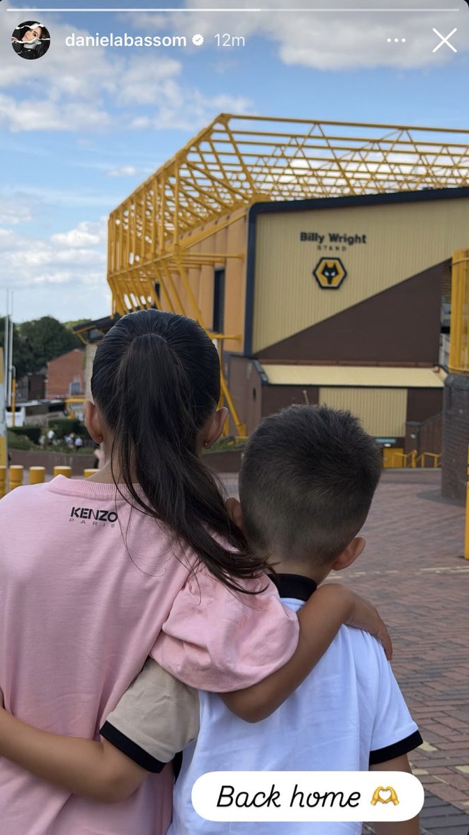 _AlwaysWolves's tweet photo. Raul’s wife Daniela on Insta 📸🐺🧡🖤
#wwfc https://t.co/ONHC6Fp1ys