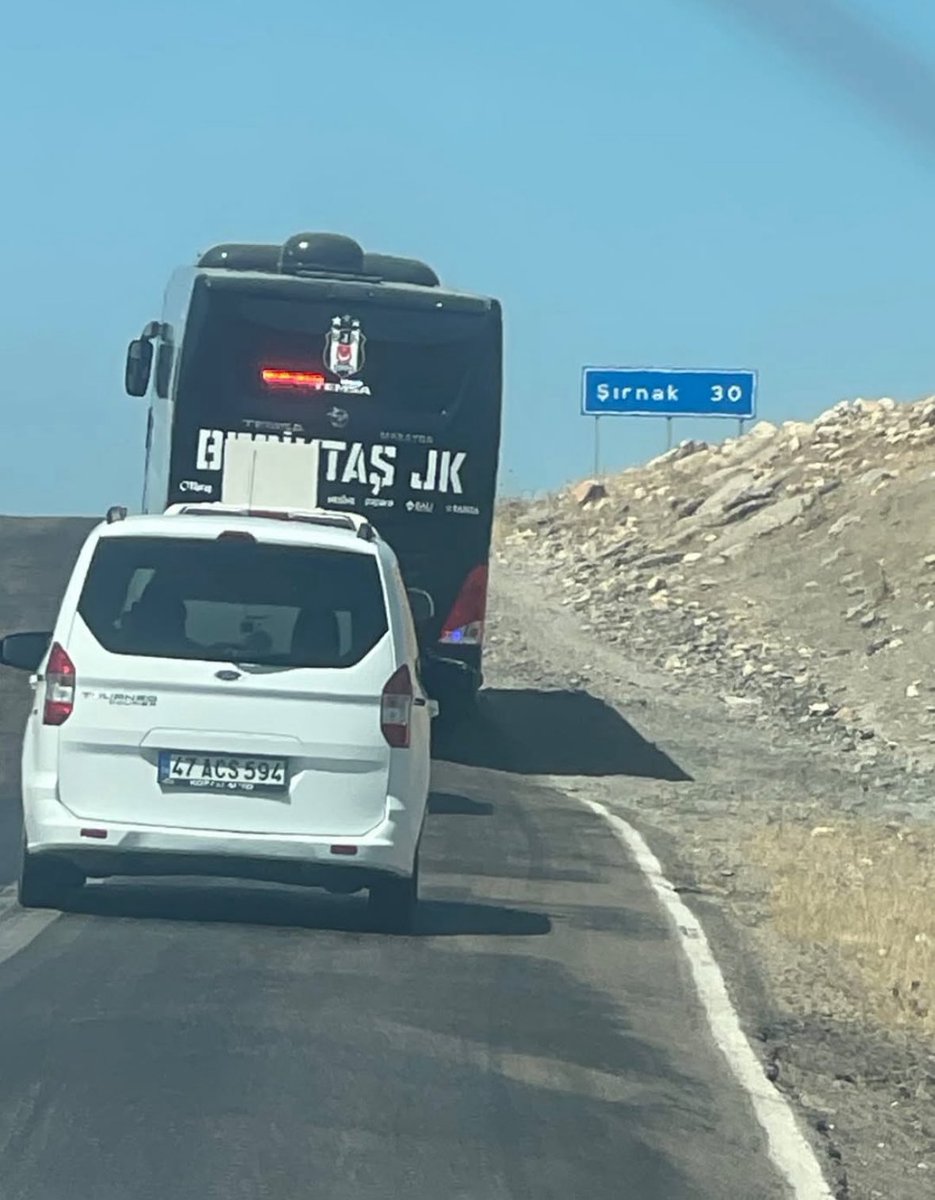 sagan1k's tweet photo. Napıyo la bu burda https://t.co/mK9oaMKSmg