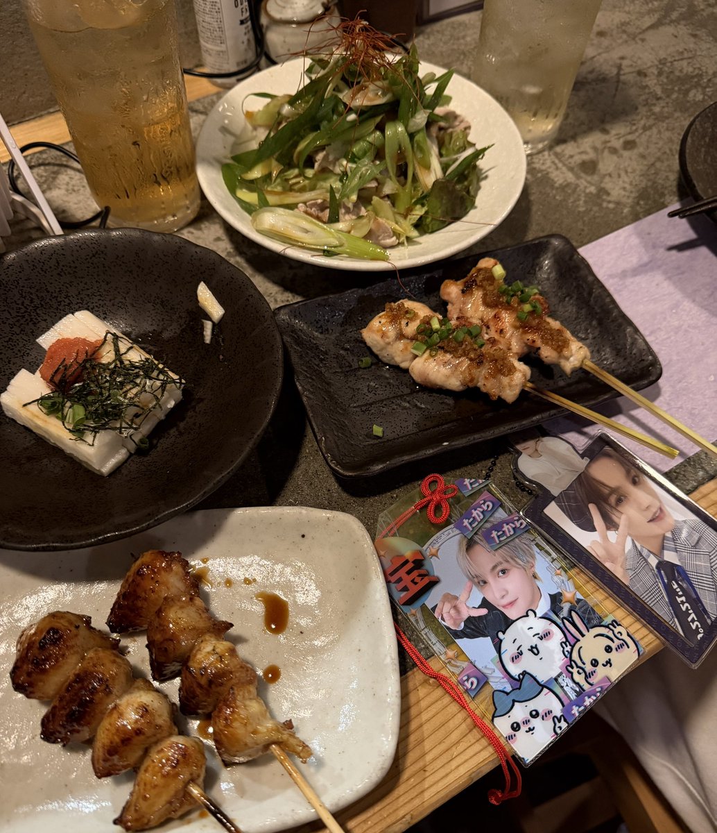 harukaaaai14's tweet photo. ヤンヤンがDiorイベの時行ってたお店にやっと行ってきた✌🏻親子丼食べてない笑 https://t.co/hTbotvUMKh