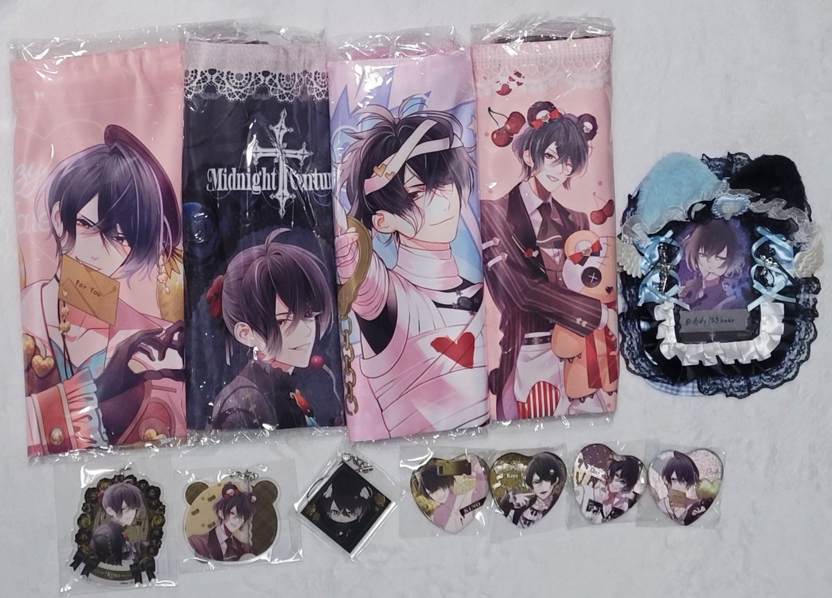 dydy123bear's tweet photo. 【交換/譲渡】DIABOLIK LOVERS ディアラバ

❥譲 画像 カルラ シン キノ

❥求 同異種 アズサ >>> 定価+送料
(PayPay・ゆうちょ)

アクスタはシャ・デモニアック優先
郵送希望/ﾘﾄﾘﾝ/譲渡3点～◎
検索からでもお気軽にお声掛けください𐙚
よろしくお願いいたします🙇🏻‍♀️ https://t.co/7vE8zTeAGU