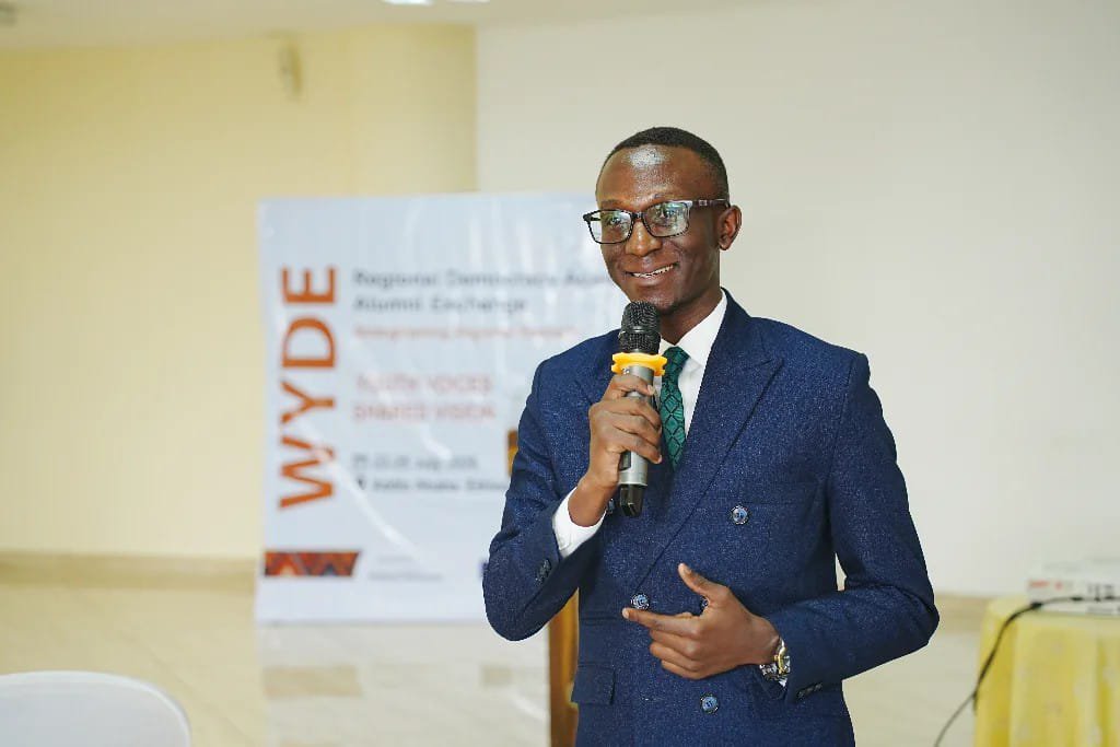 BasalirwaJB's tweet photo. ✨Allow me to re-introduce myself🤝

I am Basalirwa Jonathan, a Public Investment Management (PIM) specialist and forward-looking certified Investment Analyst through the @queensu Cambridge Resources International (CRI) Executive Program on Investment Appraisal and Risk Analysis (PIAR I & II) in partnership with the @MakPIMCoE and @mofpedU. I hold a strong foundation in public finance, financial modelling, risk and stakeholder analysis, and economic decision-making.

I am a Bachelor of Commerce (BCom) Graduate and currently an MSc. Investment and Risk Management (MIRM) student at @Makerere University’s College of Business and Management Sciences (CoBAMS) [@MakCoBAMS] . As a participant in the CFA Institute Research Challenge 2024/25, I was awarded for Outstanding Investment Research (Makerere University Team A).

Beyond technical expertise, I am deeply passionate about leadership, good governance, and youth economic empowerment. As a former student leader and 90th Guild Presidential Candidate and @UYDsecretariat/@DPSecretariat1 Official Flagbearer at Makerere University AY 2024/2025, I actively participated in university governance affairs and youth mobilisation. I currently serve as the Secretary General of @NimdUganda's Uganda Democracy Academy Alumni Association (UDAAA)/National Working Group (NWG) advancing the National Roadmap on Sustainable Youth Political Participation in Uganda (2026–2030) and the recently launched WYDE regional alumni East Africa Youth in Politics Roadmap (2026-2030) and as a Communications Officer for Global Peace Uganda [@GlobalPeace256] (an initiative of @ACCORD_online & @GlobalPeaceHQ). These roles have strengthened my commitment to inclusive leadership, constructive dialogue, and creating pathways that link economic opportunity with meaningful youth participation in governance and development.
I also serve as a Strategist at Afri-Economist Business Media [@afrieconomist], a youth-led platform focused on African business, finance and investment/entrepreneurship insights and economic development, where I contribute to content direction, business storytelling, and economic analysis, and moderate/co-host the monthly Afri-Economist Roundtable Discussions.

I am a passionate Keynote Speaker, Corporate Events MC/Host, Moderator, and Panelist, with a strong track record of facilitating high-level conversations on investment, public finance, youth leadership, governance, peacebuilding, and economic empowerment.

I am enthusiastic about driving impactful investment decisions in dynamic environments while contributing to systems that empower young people economically and strengthen democratic governance.

I am open to meaningful partnerships, networking, and collaboration opportunities in investment analysis, risk management, public finance, speaking engagements and youth-focused development initiatives.

Let’s connect and build!

For God and My Country 🇺🇬

Yours truly,
Basalirwa Jonathan
📧: basalirwajonathan247@gmail.com
☎️ : +256 709 332354 | +256 770 448890
𝕏: @BasalirwaJB
LinkedIn: https://t.co/K3B0gt66kO