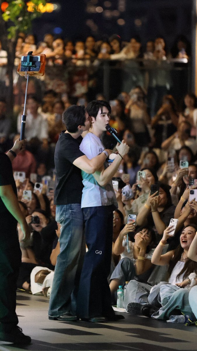 Gg_v2_'s tweet photo. ก็เธอมาจุ๊บๆๆๆเซฮาโหล จุ๊บ  กาจาบู้วววว

FORCEBOOK MAFOX INF2026  
#งานมหกรรมนิยานานาชาติ2026xForceBook https://t.co/0hM2WIEcD0