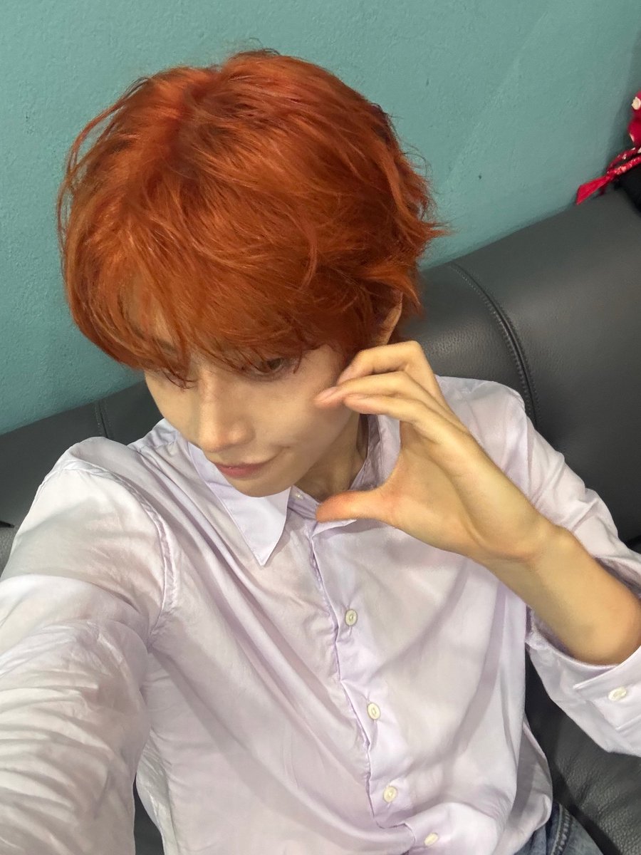 mzylvs_2's tweet photo. MJ weverse post!🧡

YOU DID SO WELL TODAY MJ!!!🫳

#MJ #엠제이 #김명준 #エムジェイ #아스트로 #ASTRO https://t.co/G6LZY0Qfqb