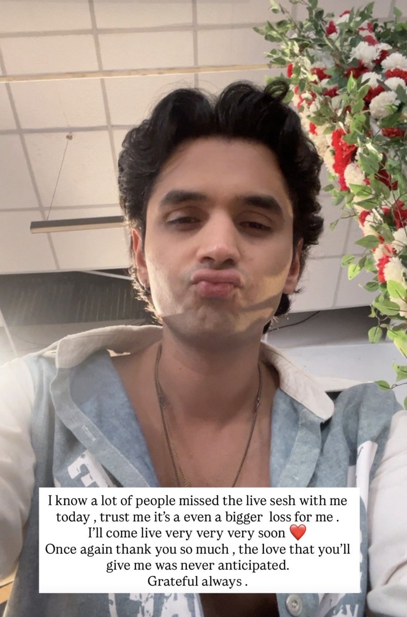 paavsfeels's tweet photo. Oh thankgod atleast he got to know about this🙏🤧

 #TuJulietJattDi https://t.co/5e5hAFE6Po