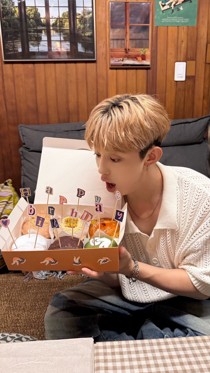 EPTS_official's tweet photo. Happy JinHoo Day💜🎉��

#happybirthday #epts #jinhoo https://t.co/phrQT2X1q4