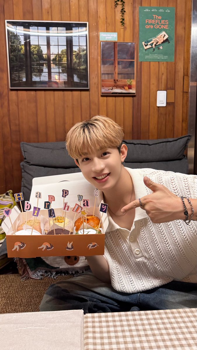 EPTS_official's tweet photo. Happy JinHoo Day💜🎉��

#happybirthday #epts #jinhoo https://t.co/phrQT2X1q4