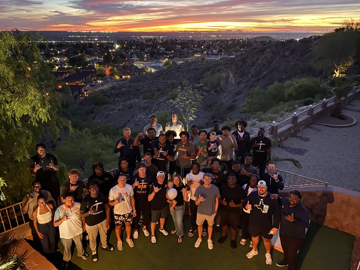 UTEPFB's tweet photo. More than just teammates! Grateful for Coach Walden and his family opening their home to the team. Moments like these strengthen bonds, build trust, and create unity, on and off the field โ๏ธ
#PicksUp | #UnityIsTheSecret https://t.co/VyQIbQnEcJ