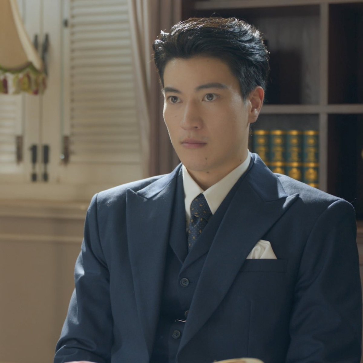 jakkadeng's tweet photo. ตอนพูดถึงเรื่องราษฎร์           ตอนทินกรเห็นด้วย

THE EDGE OF HORIZON EP7

#อรุณรุ่งEP7 https://t.co/njw5TntlcW