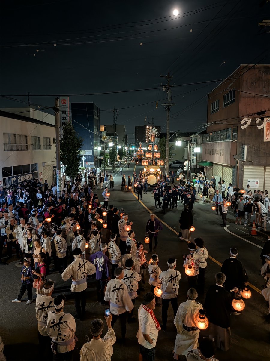 zubokuzu_cos's tweet photo. 石取祭すごいぞ！！！！！
村正の法被！！！！！！！ https://t.co/a9ApgFv69k