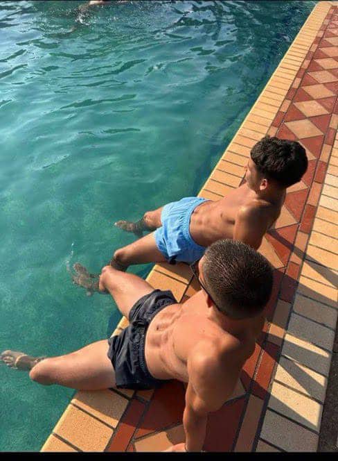 OliviaMathis609's tweet photo. Friends five available 💦
Bait request available💦
Bait groups and files all available🏳️‍🌈🌈
Dm https://t.co/5Uz2sevOFw

#str8bait #baited #gayteens  #gay #baitboys #baitrequest #gayboys #baitservices #baitguy #baitstraight #addchatboys #bait #baits #chudai #straightfriends https://t.co/mlPjuerNK3