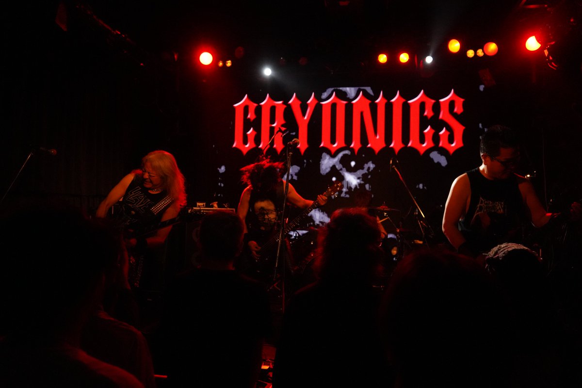 Kuya_666's tweet photo. CRYONICSさんとADCH ELEGYさんのライブを見に新宿のWildSideTokyoに行ってきました
凄いステージを見れて興奮しました https://t.co/yF3D7wudLI