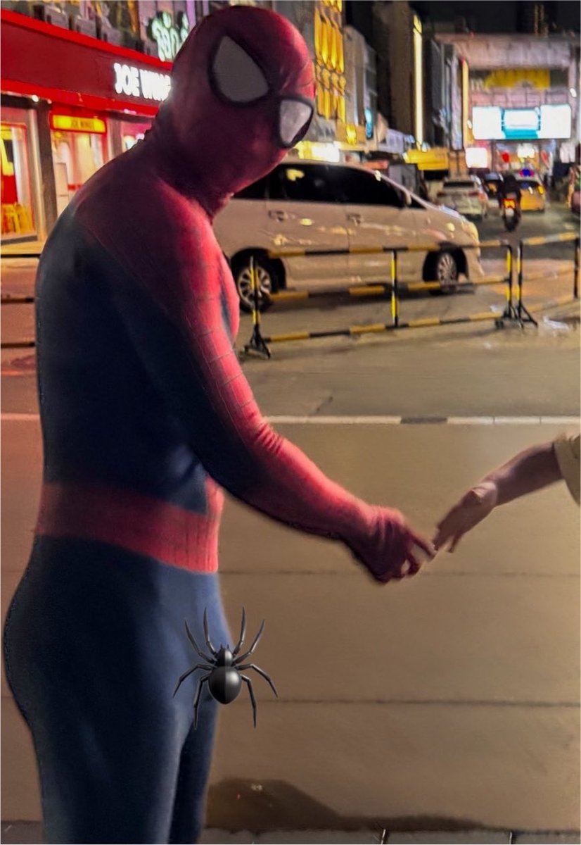 lovegobyfolk's tweet photo. Yummy Spiderman 🕸️ it's look heavy 🙈
#ปลาบู่ #folkswagen https://t.co/EyjP4kmW9Q