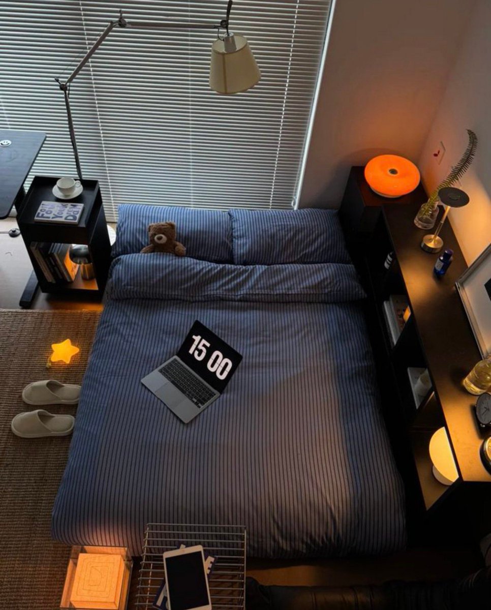 Aurielle007s's tweet photo. infp room https://t.co/8cO7yHbjYo