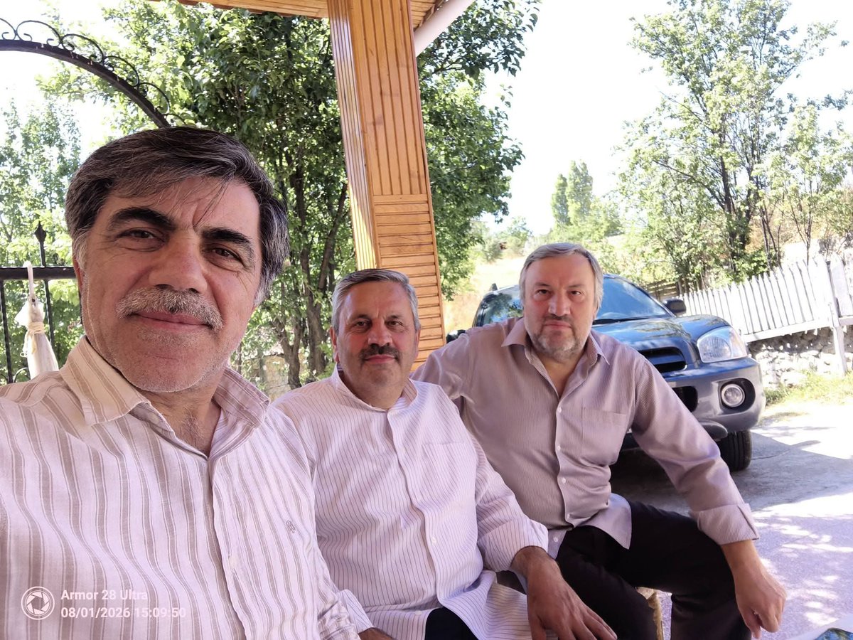 SAKIRSAHIN69's tweet photo. Milli görüş hareketimizin önemli simalarından kıymetli abim İsa maden ve Musa maden Bey'leri Çankırı ılgaz'da ziyaret ederek hoş sohbet ettik. Misafirperverlikleri için kendilerine yürekten teşekkür ederim
#yeniad
#saadet https://t.co/JAhE6ZacfM
