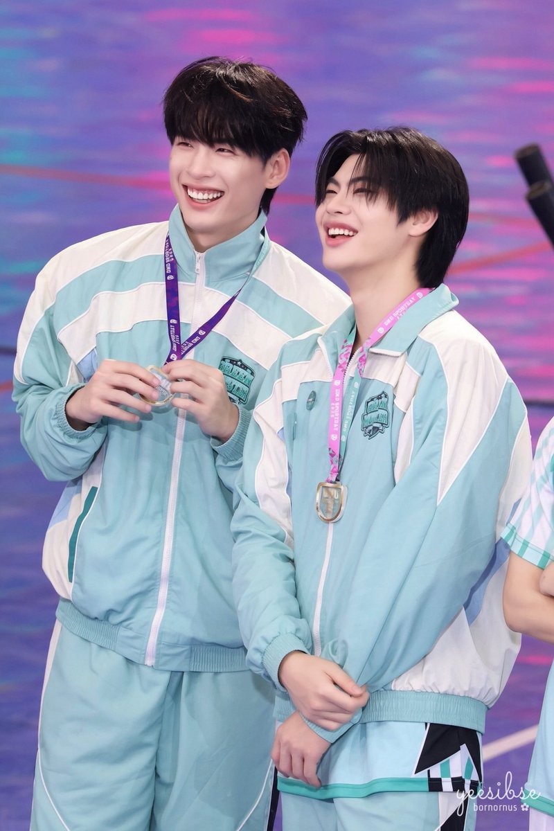 maenongporpor's tweet photo. 010826 — พี่เจมี่ พี่โต้ง di wa 🤙🏻

DOMUNDI SPORTS 2026
#DMDSportsDay2026 
#JaoNorth #tthi_eks https://t.co/NDLqTizawM