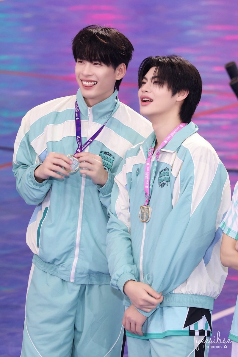 maenongporpor's tweet photo. 010826 — พี่เจมี่ พี่โต้ง di wa 🤙🏻

DOMUNDI SPORTS 2026
#DMDSportsDay2026 
#JaoNorth #tthi_eks https://t.co/NDLqTizawM