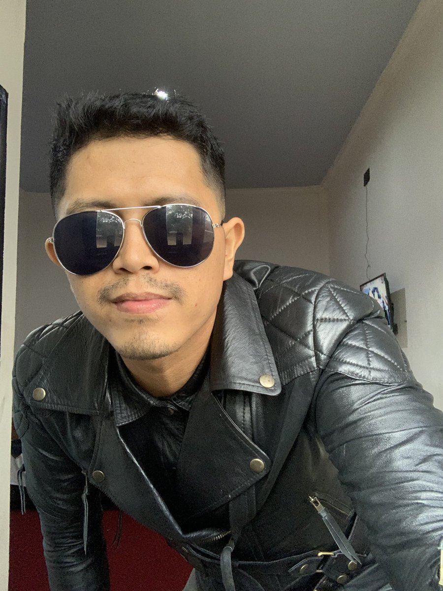 leathermenn's tweet photo. Mencoba leathernya teman yang se hobby. #repost #leather #boots #bootsaddict #leatheraddict https://t.co/o0detcp4rS