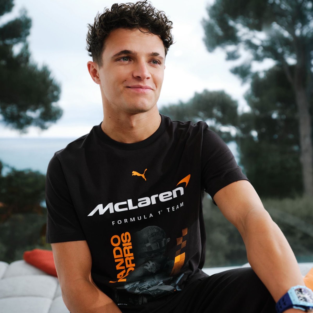 McLarenF1's tweet photo. These summer break fits 😎

#McLarenF1 https://t.co/EXMnbRZxG8