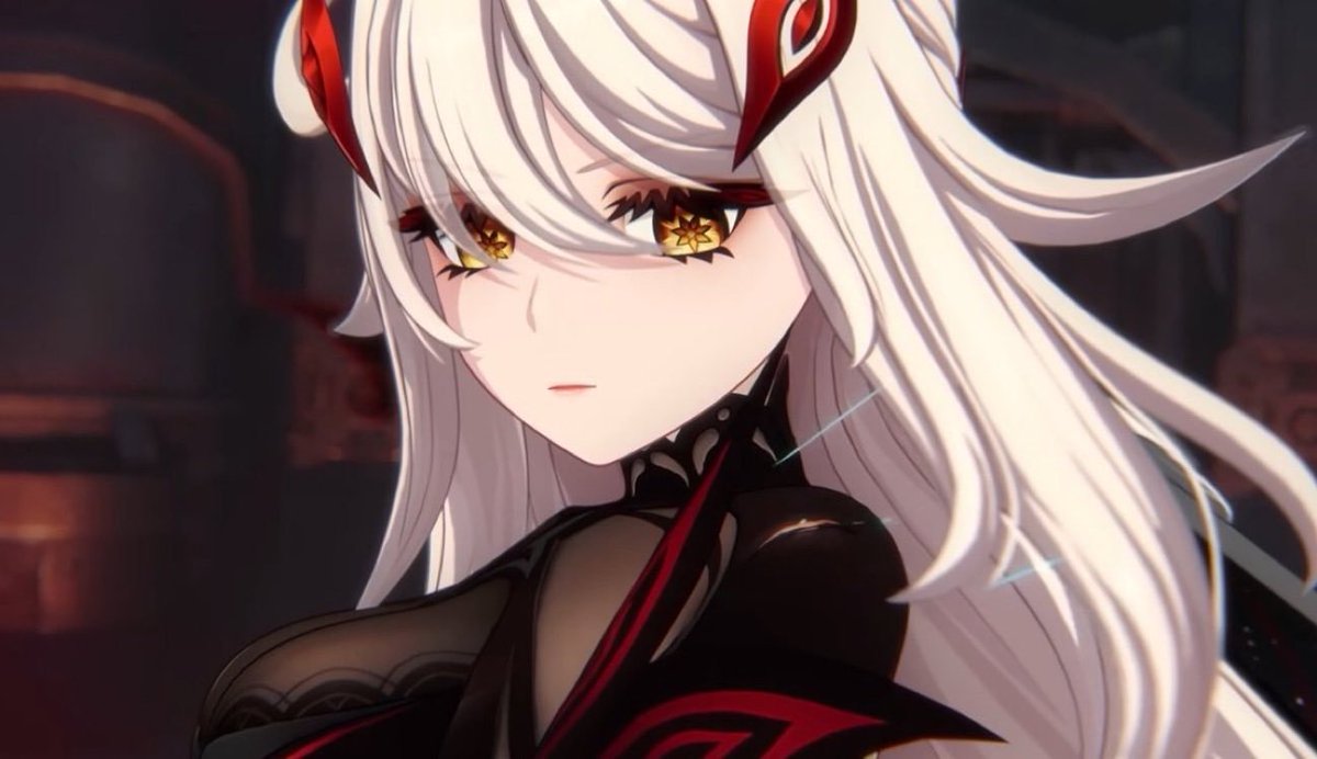 luonnotarkissr's tweet photo. can we talk about how pretty her eyelashes are https://t.co/1Q54K1LFMl