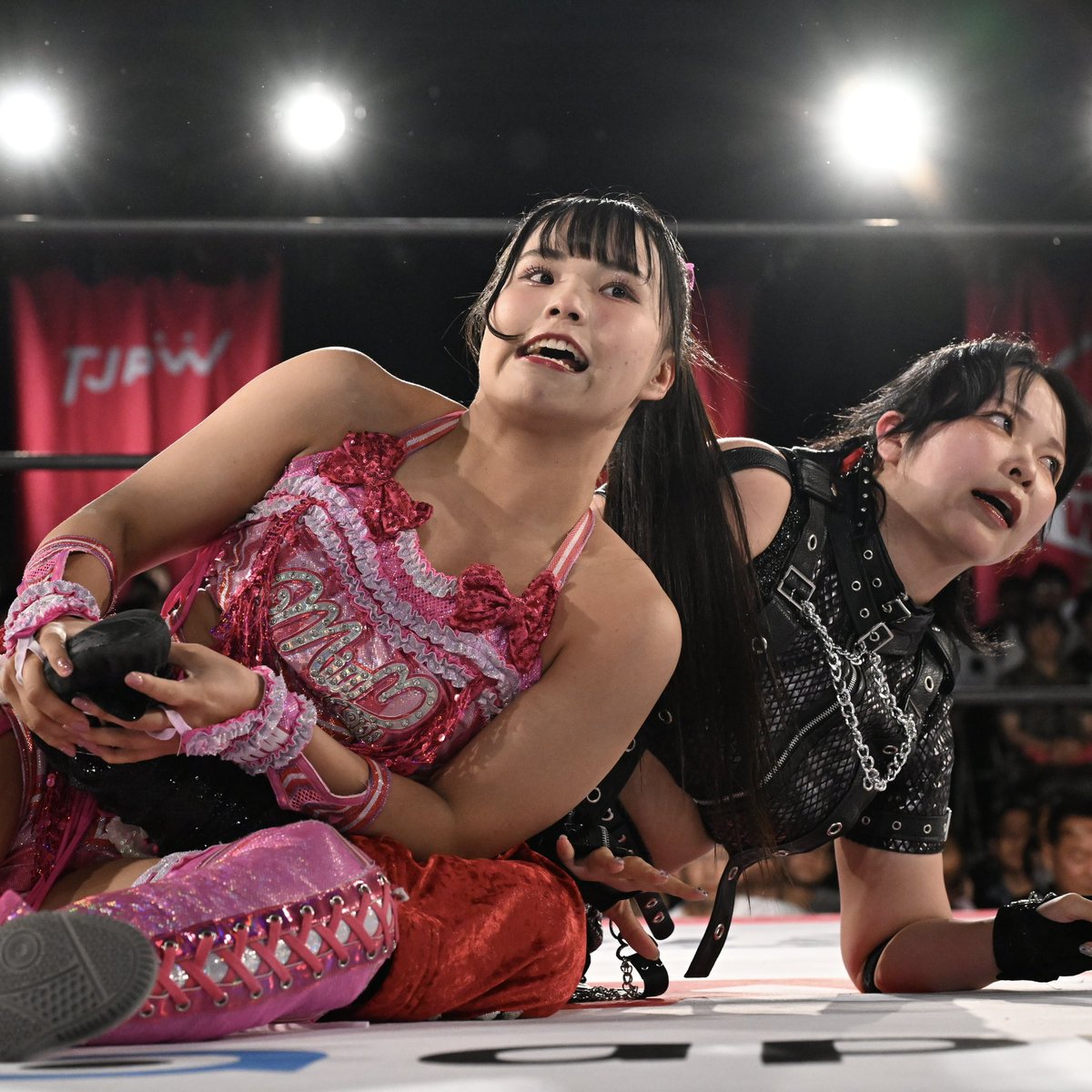 tjpw2013's tweet photo. 16 matches have taken place so far in Rounds 1 and 2 of Tokyo Princess Cup #TPC13.
Have you seen all of the matches on #wrestleUNIVERSE?
If not, check out the amazing fights!
If you've seen them all, let us know your favorite match up to this point in the comments!
#tjpw https://t.co/FSyW8l9u5o