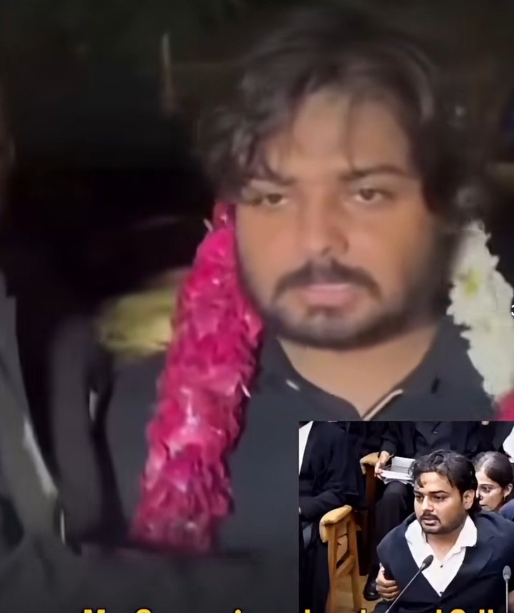 riskyyadav41's tweet photo. हांथी के दांत खाने के और होते हैं और दिखने के और होते हैं ये कहावत हाथी के लिए नहीं सिस्टम के लिए बनी थी।

आपको याद होगा पिछले दिनों सुप्रीम कोर्ट में प्रवल प्रताप यादव ने CJI को गाली दे दी थी।

जिसके बाद CJI ने कहा था इस लड़के को माफ कर दो कोई कार्यवाही न करना लोगो ने जज साहब की बड़ी तारीफ की थी।

लेकिन बाद में जज साहब से अपने कर्मचारी से बोलकर उसपर FIR करवाई और 14 दिन जेल में रखा कल प्रवल जमानत पर आया है।

यही काम मोदी जी ने किया खुद आकर बोल रहा गाली देने वाले GEN Z को माफ कर दो।

लेकिन पिछले दरवाजे से पुलिस अब तक युवाओं को पकड़ रही है।😎