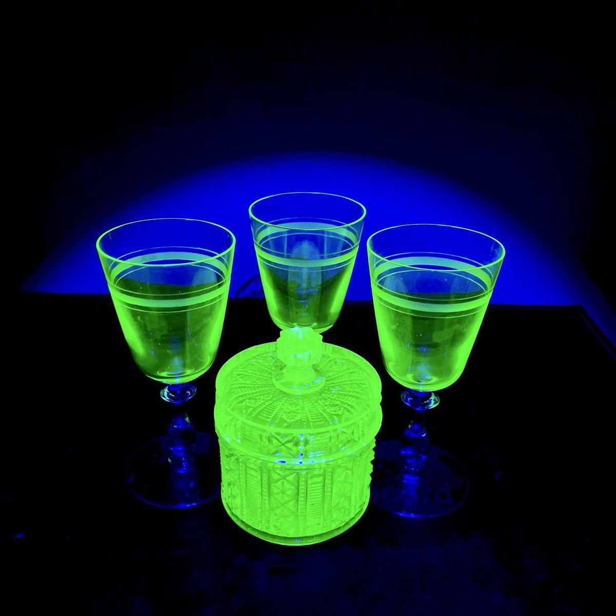 Dregvant's tweet photo. Mmmmmm uranium https://t.co/ixBsebJr5I