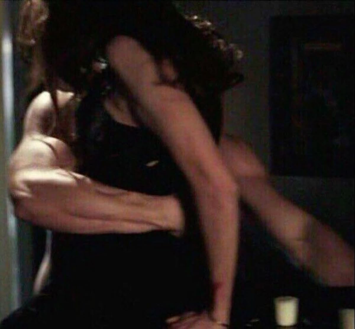 jacaerysmica's tweet photo. #jaceluke 

despite being younger, lucerys had presented first; as an alpha. it wasn’t until luke had gotten back from driftmark that jace ended up presenting as an omega right when they reunited. 

what kind of alpha would lucerys be if he didn’t help with jace’s first heat? https://t.co/pjcZplor8j