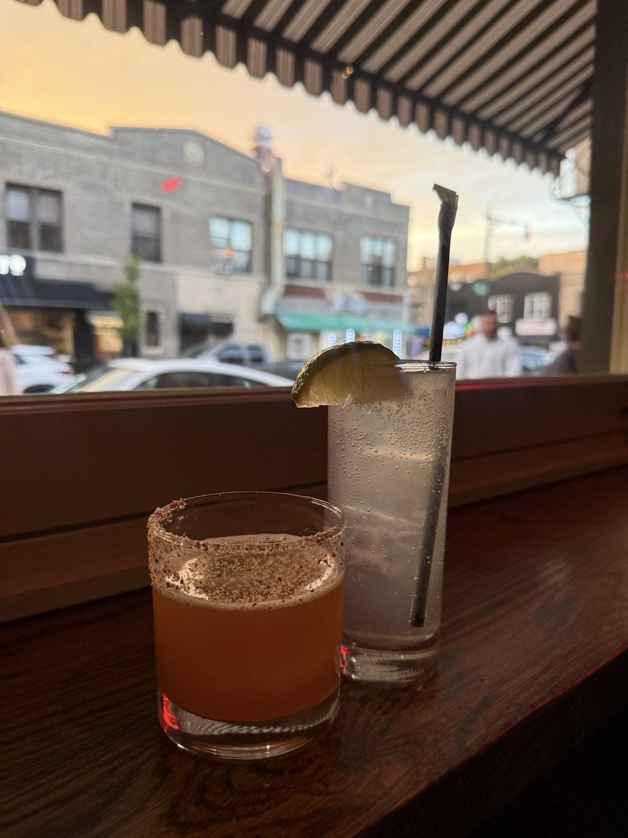 simoneashley_'s tweet photo. i unfortunately am retiring from being a shot demon, i really only want cocktails now i fear https://t.co/d2UQOsfoP6